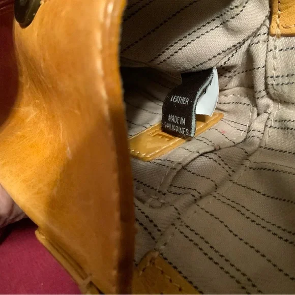 Fry Leather Crossbody phone purse.. color is mustard - Picture 10 of 12